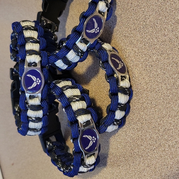 Camouflage Airforce bracelet - Picture 2 of 3